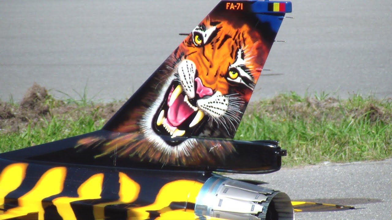 Beautiful Tiger Drawing F-16 Turbine Jet Team Belgium JWM2013