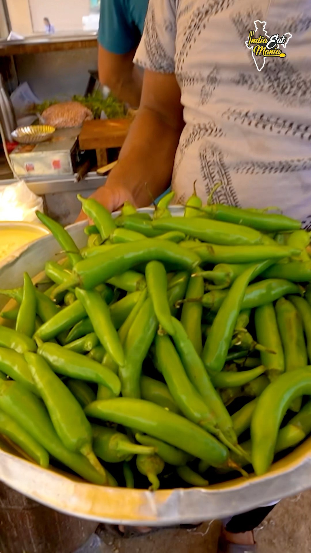 Hyderabad Most Viral Mirchi bhajiya Masala Chaat Full making Process Rs 30/- Only #hyderabad #short