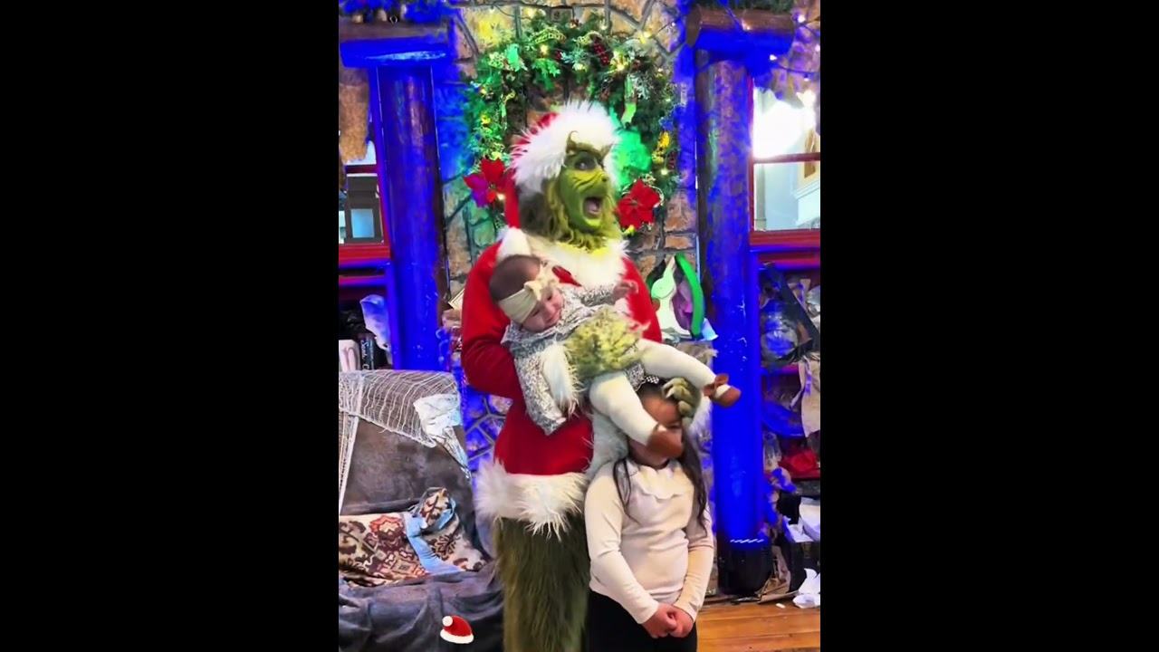 Funny grinch moments 🤣🤣