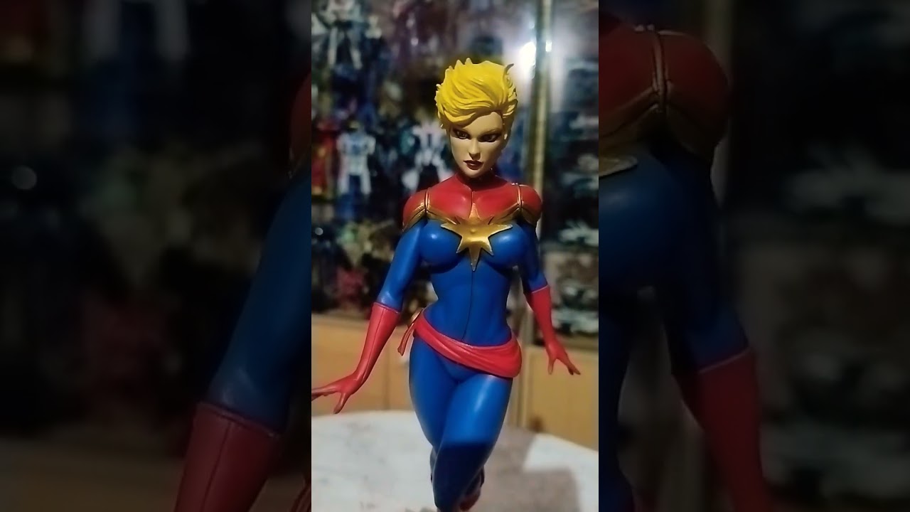Marvel diamond Select capitana Marvel