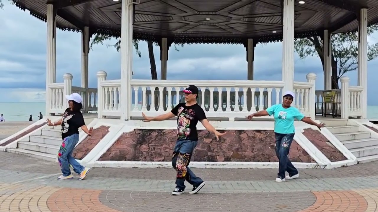 ลำเกี้ยวกล่อมทุ่ง ณ สงขลา