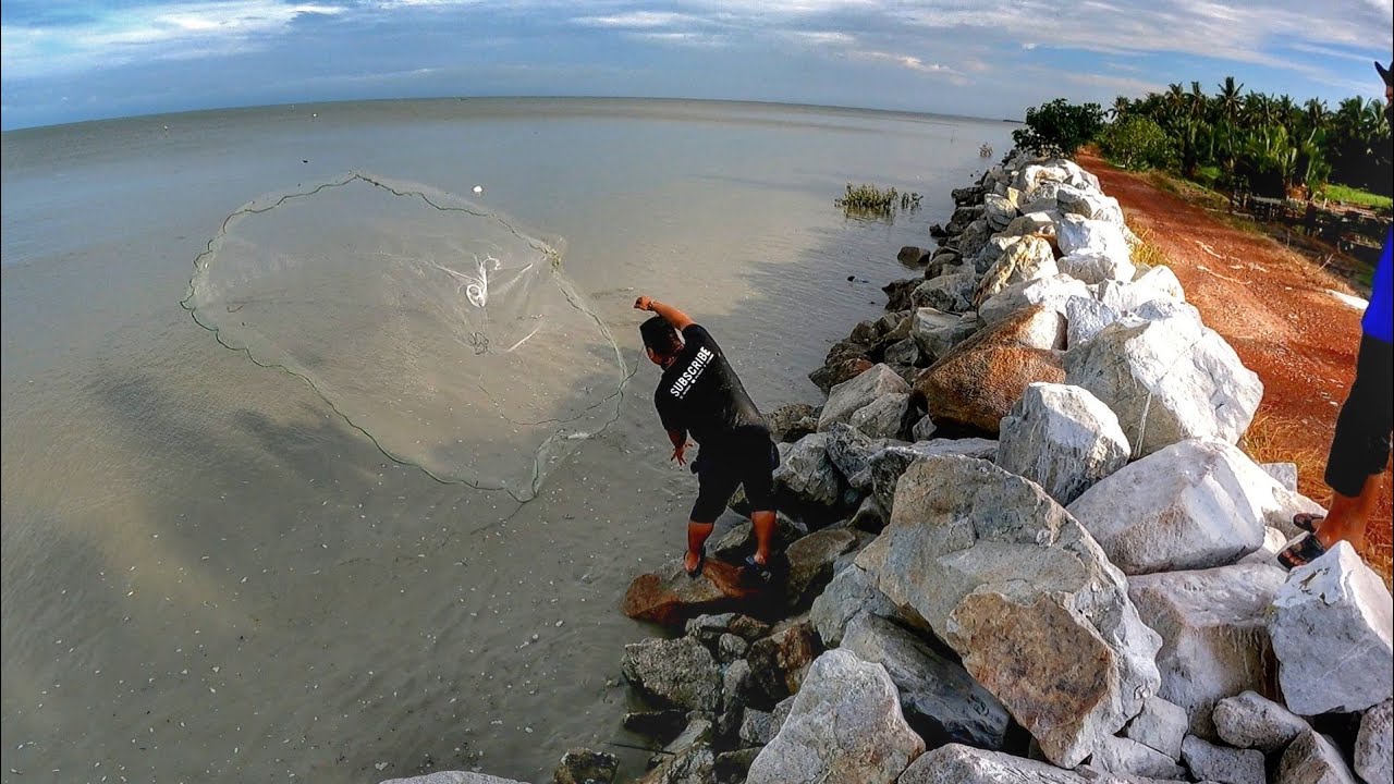 Menjala Dipantai Bersama Geng Randuk Memburu Belanak!!