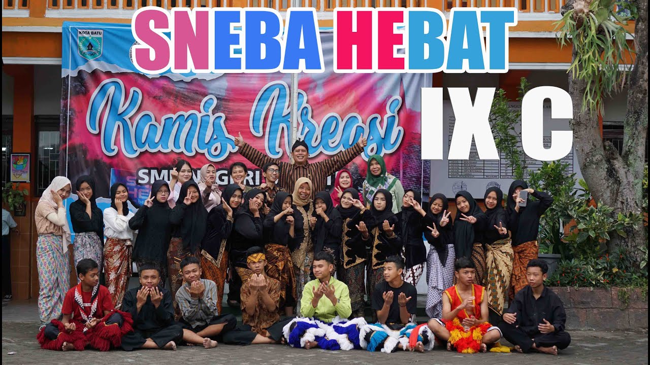 Kamis Kreasi Kelas IX C SMP Negeri 06 Batu - YouTube