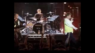 Sex Pistols - Beside the Seaside & Holidays in the Sun [Live From Brixton Academy 2007] 08