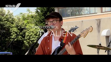 TV Alien | Live To Air - Radio Control