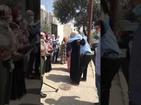 عريس البحر الميت وهيك كاتب تعهد والله غير يرجعنا لدور العقيد ابو صياح بالحلقه الأولى