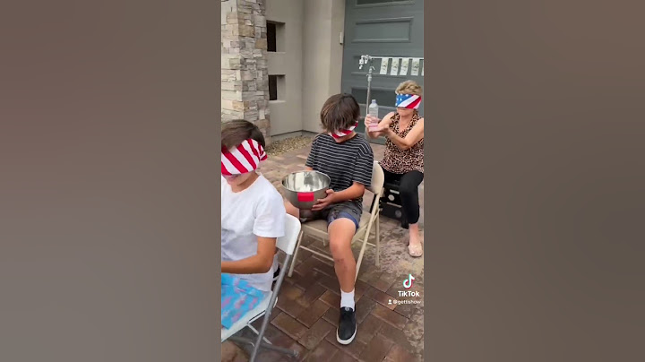 Hilarious water challenge with the fam 💦 #waterchallenge #familygames #shortsvideo