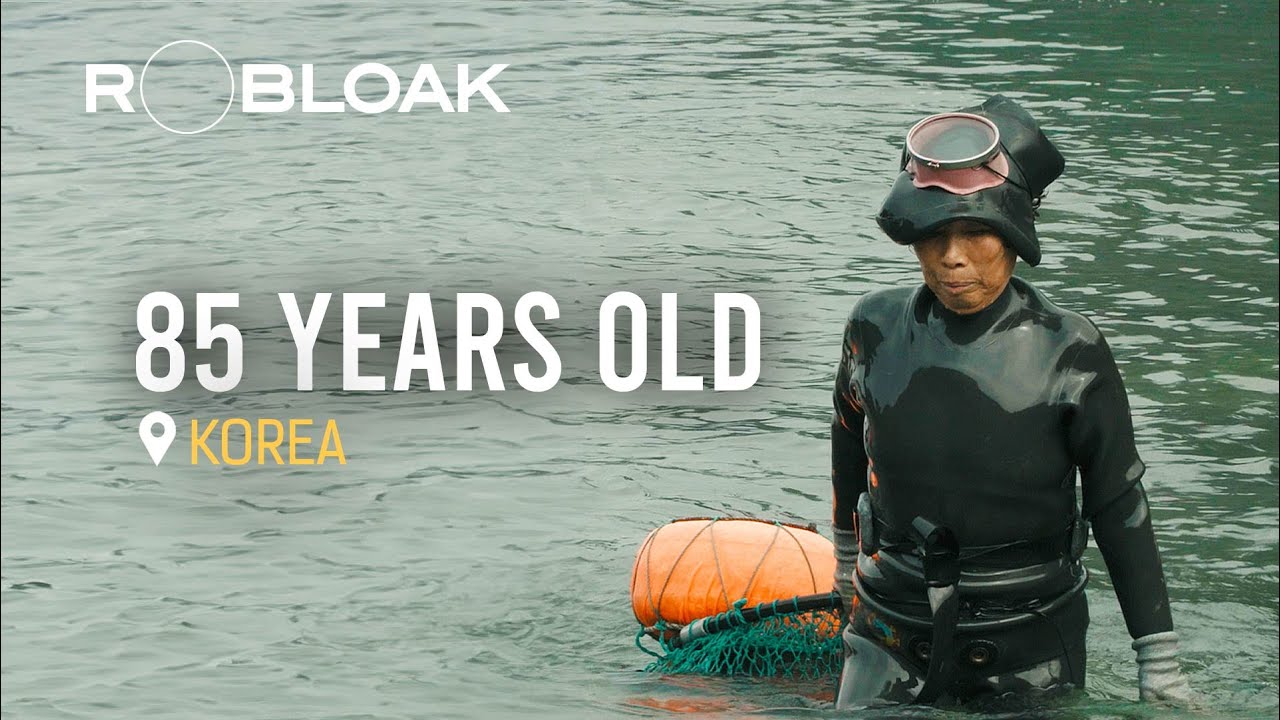 Зарабатываем на жизнь в 85 лет, будучи русалкой: встречайте хэнё, стареющих на суше, грациозных в...