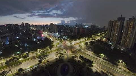 Timelapse: From night to dawn. Moon goes up, stars orbit | Insta360 ONE R 1-Inch Leica Edition | 4K