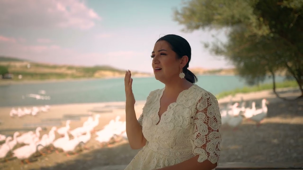 Seda Kurnaz - Ağlarım (Official Video)