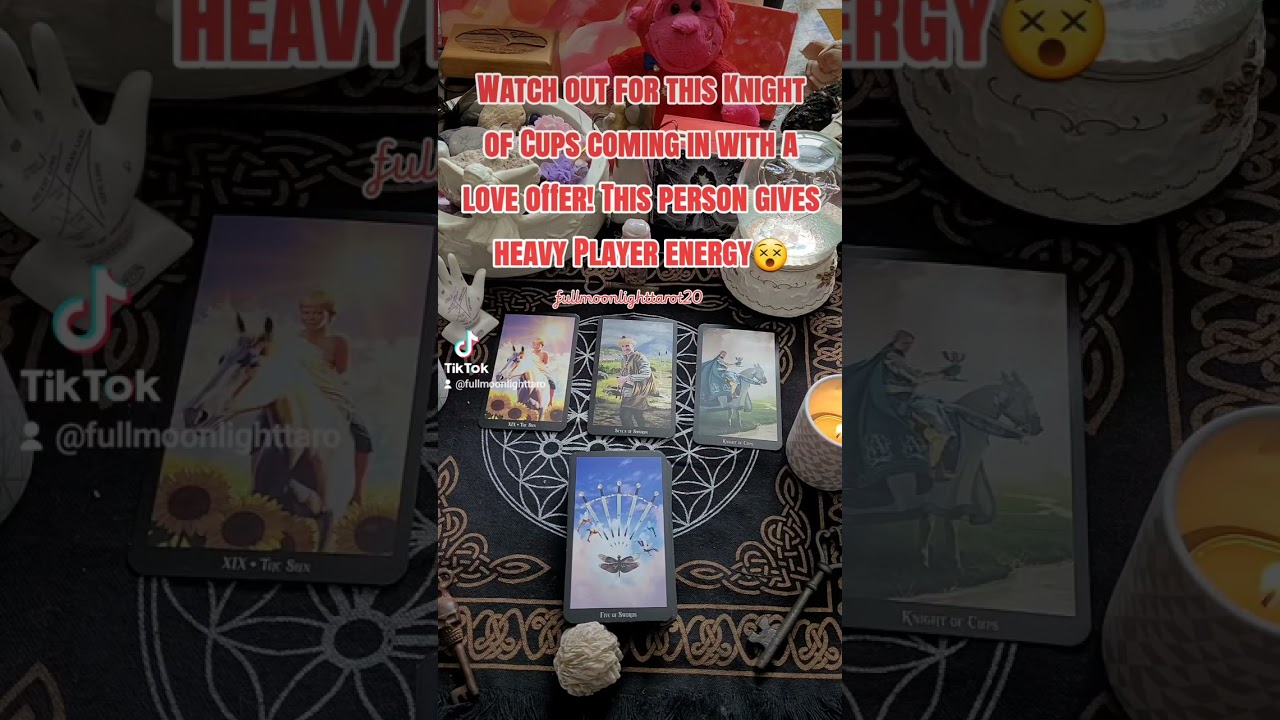 Don't trust this person coming in with a love offer! Very heavy player energy! 😵