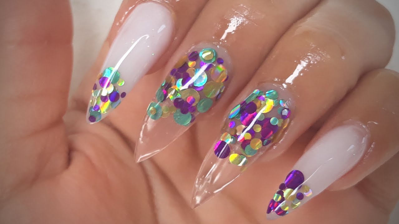 Uñas acrilicas BLANCAS con CONFETTI/casuales y bonitas - YouTube