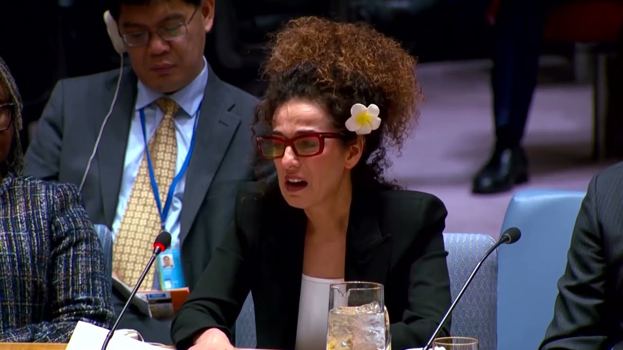 Journalist fights tears recounting Iran protester deaths at UN | REUTERS