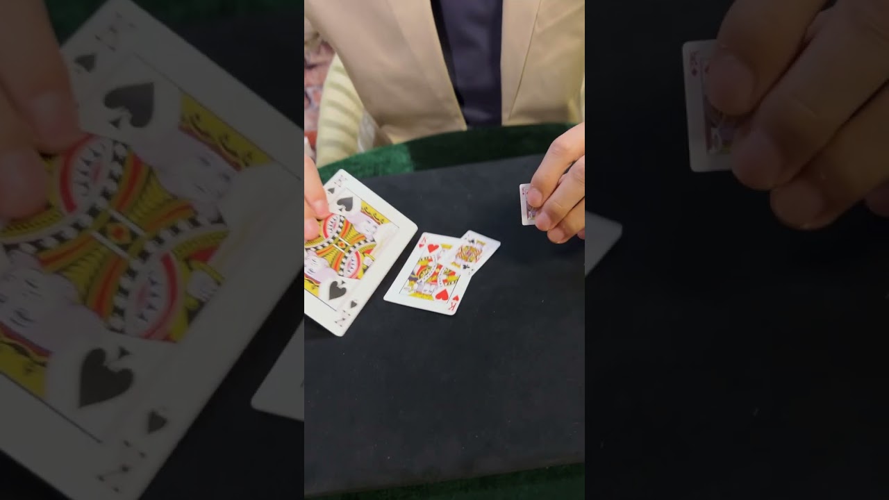 Iar s-au modificat cartile de joc. Tu stii cum? 