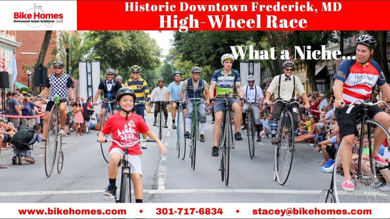 High-Wheel Bike Race