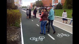 пешеходы на велодорожках