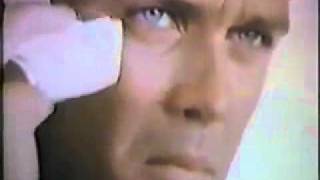 Remington Shaver Commercial, 1965