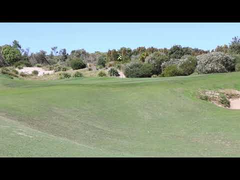 Signature Holes: 15th at Magenta Shores Golf & Country Club (NSW)