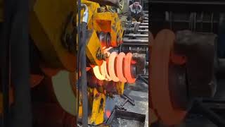 ¡ASÍ ES EL PROCESO de fabricación de resortes de bobinado en caliente!