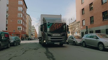 Teaching better and safer driving for urban distribution