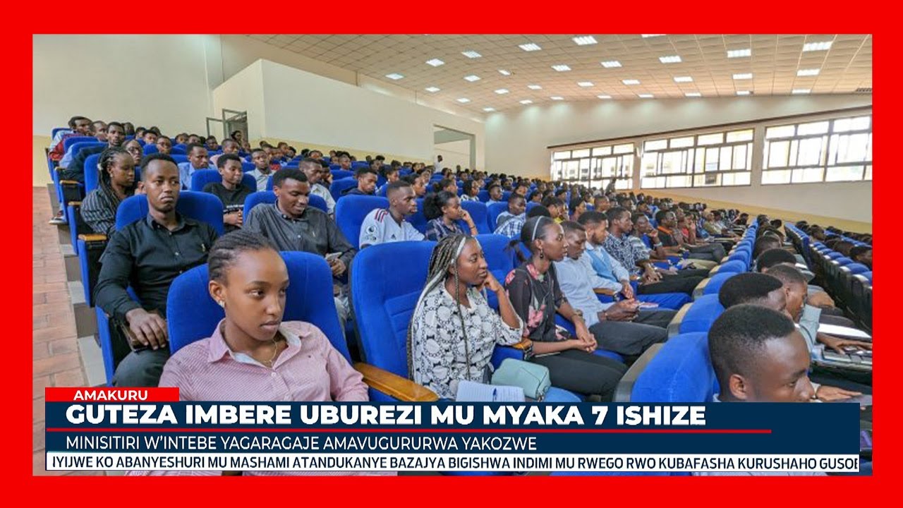 Abanyeshuri bo muri Kaminuza y’u Rwanda bagiye kujya bigishwa indimi