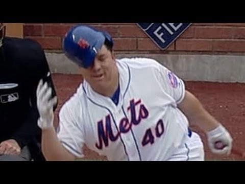 Colon loses helmet, carries bat to first