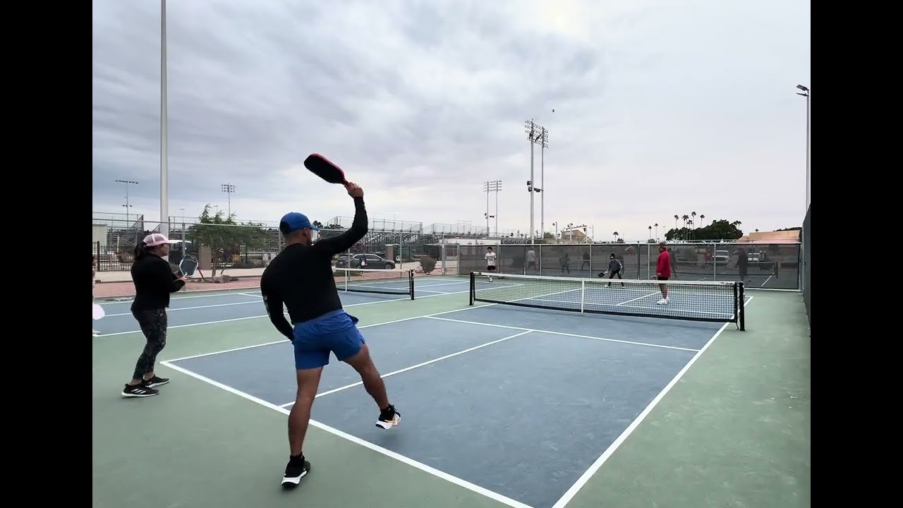 12/31/25: Rachel/Isaiah 🆚 Abbey/Gerardo : Recreational Pickleball @ Friendship Park. Yuma, AZ. 