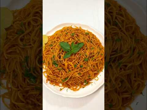 طرز تهیه ماکارونی فوری خوشمزه بدون سویا و گوشت چرخکرده آشپزی غذای ایرانی با هلن  