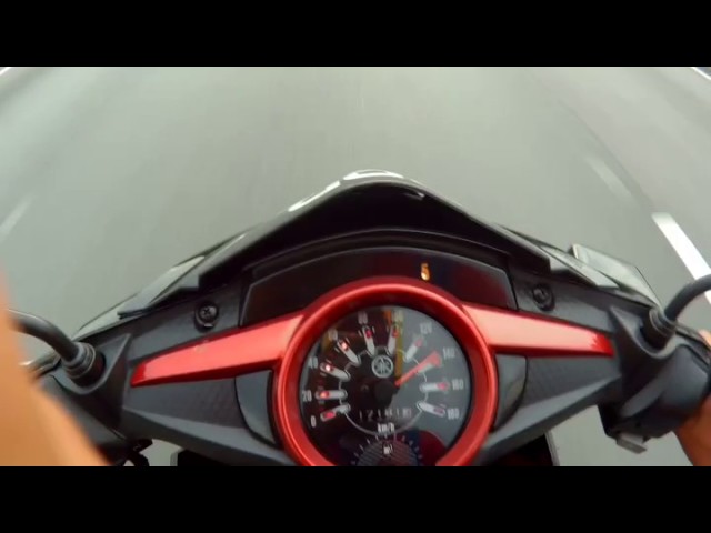 Yamaha 135LC ES top speed - YouTube