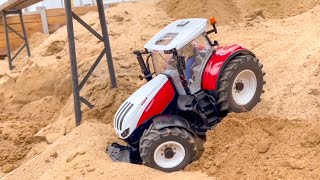 Tractors Get Stuck, Rc Tractors At Work On The Field!