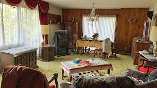 ABANDONED House  Everything Left Behind (WITH POWER)  Old Clockmakers Family Home