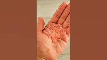 ليليان علمتني شيل المناكير من الأرض بالملح 