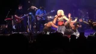 Gwen Stefani Live ~ Misery ~ This Is What The Truth Feels Like Tour Mansfield, MA 07/12/16