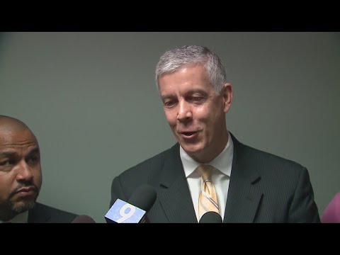 Ex-Education Secretary, CPS boss Arne Duncan considering mayoral run