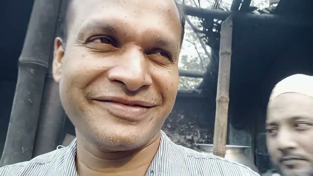 ভাইরাল মিজান ভাইয়ের গরিবের হোটেলে পরিবার নিয়ে ভাত খেয়ে খুব ভালো লাগছে। শেরেবাংলা তালতলা ঢাকা