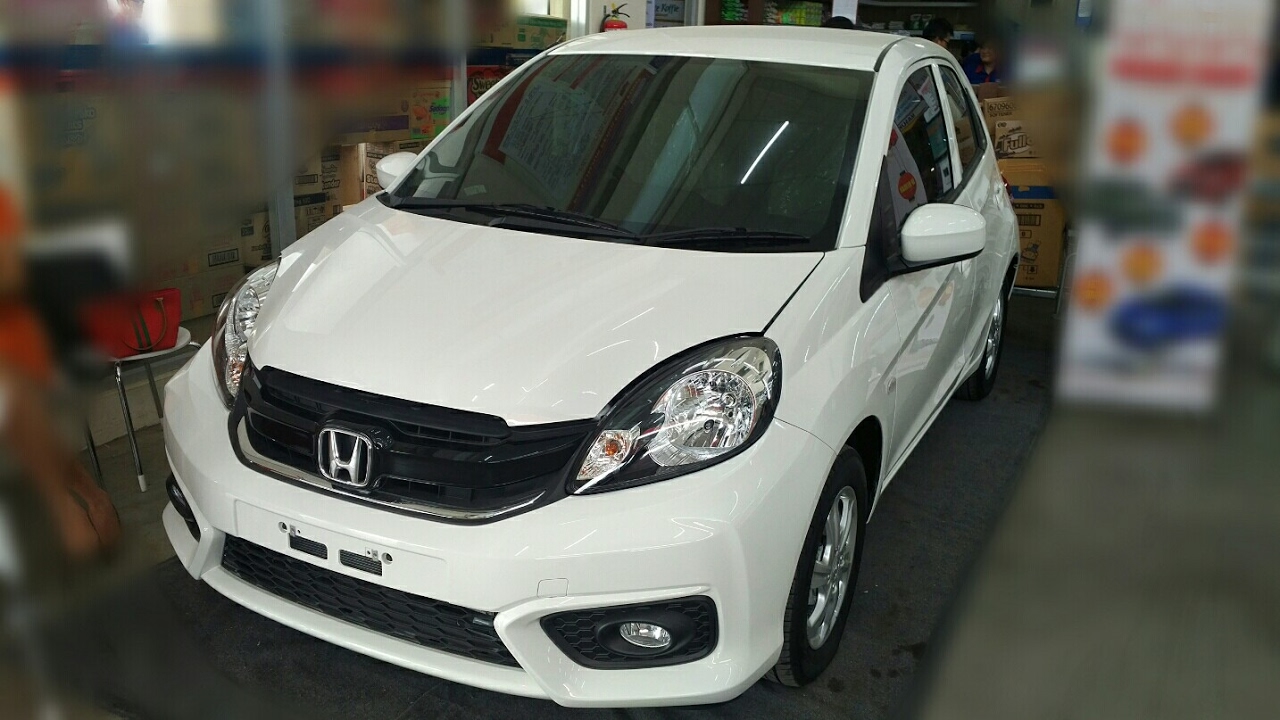 In Depth Tour Honda Brio Satya E CVT LCGC Termahal Dari Honda