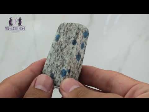Vídeo: O que é pórfiro de granito?