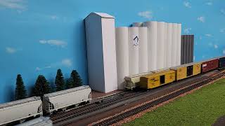 Started an ADM plant based on the mill in St Louis Here s a couple run through and some switching