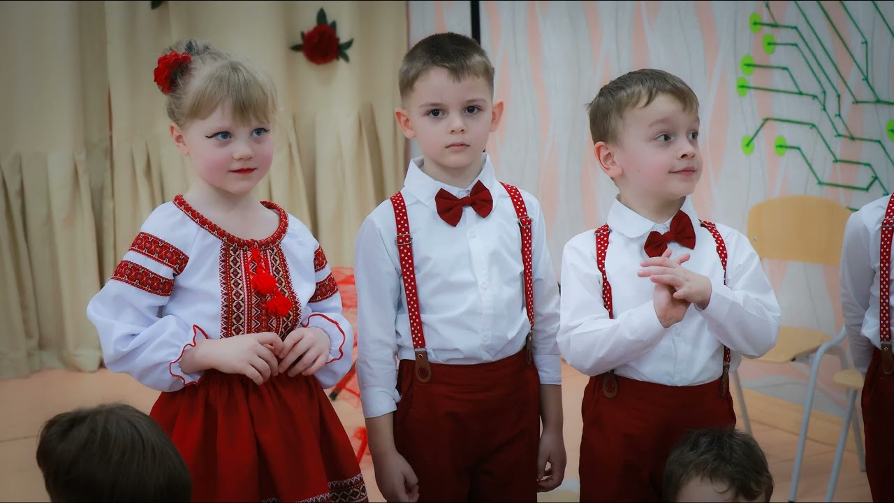 Утренник 8 Марта