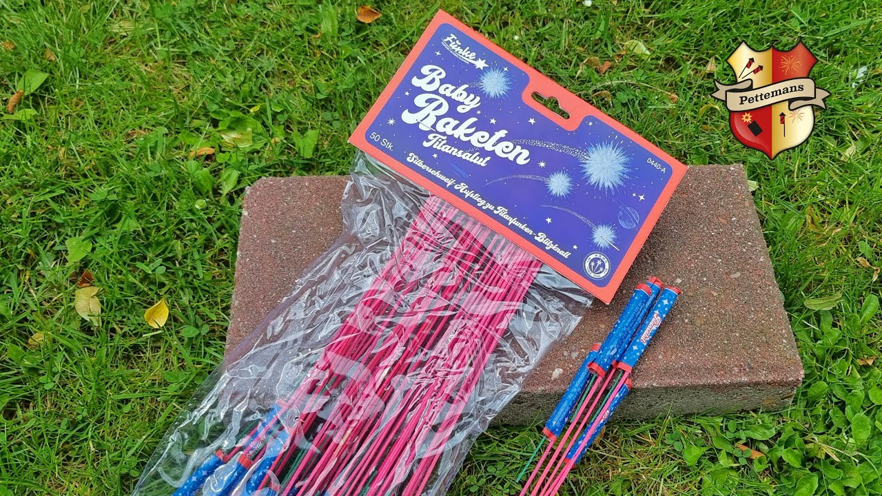 Baby-Raketen Titansalut - Funke Fireworks Vuurwerk - YouTube