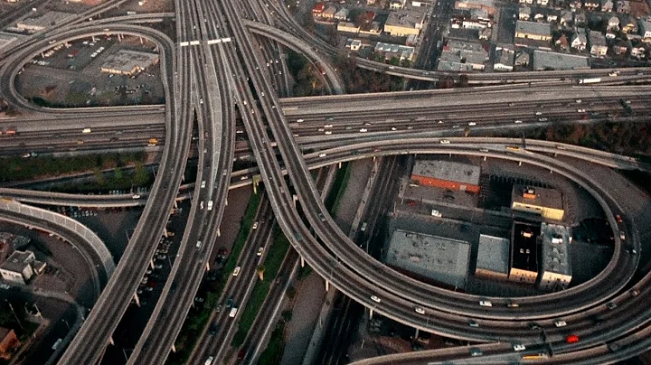 KOYAANISQATSI TRAILER (1982)