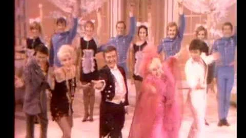 Liberace with Cliff Richard, Tessie O'Shea, Janie ...