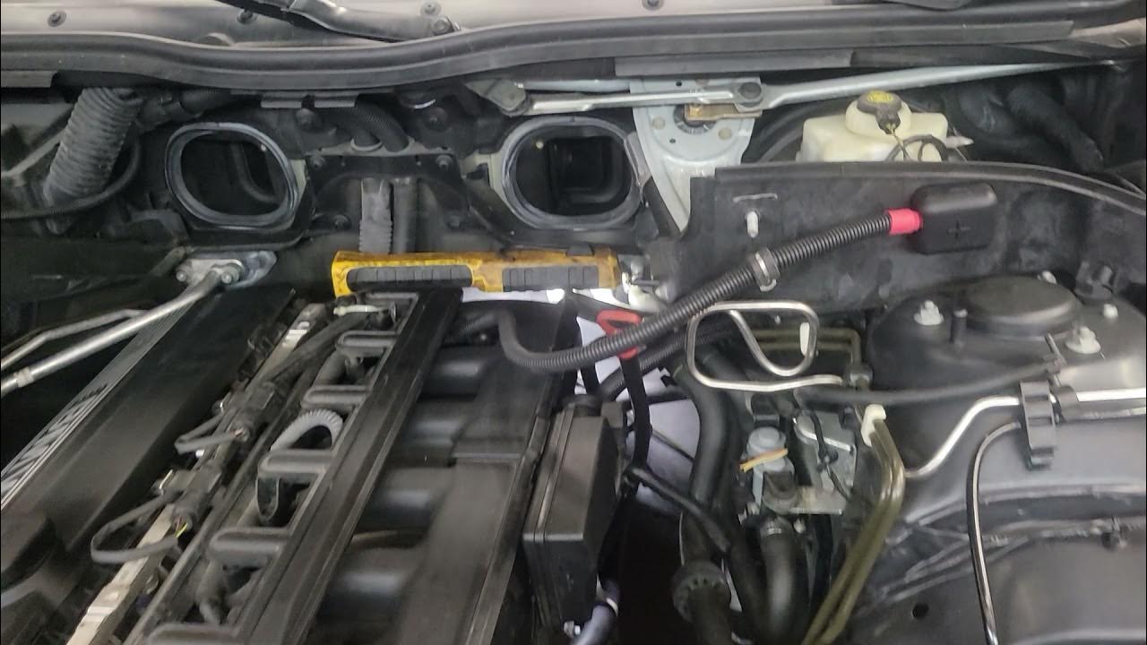 2005 BMW X5 starter replacement - YouTube