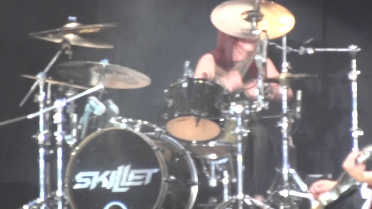 Skillet Hero Live 2014 Stage AE Pittsburgh PA YouTube