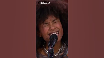 Thumbnail of Esperanza Spalding at Jazz à Vienne