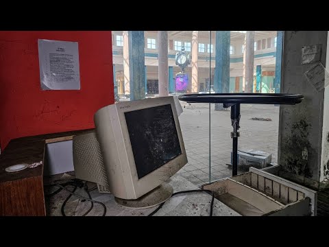 Exploring an ABANDONED Mall Frozen in 2008 (Everything Left Behind)