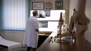 Ostéoporose : vraie menace ou fausse maladie ? - Enquête de santé le documentaire