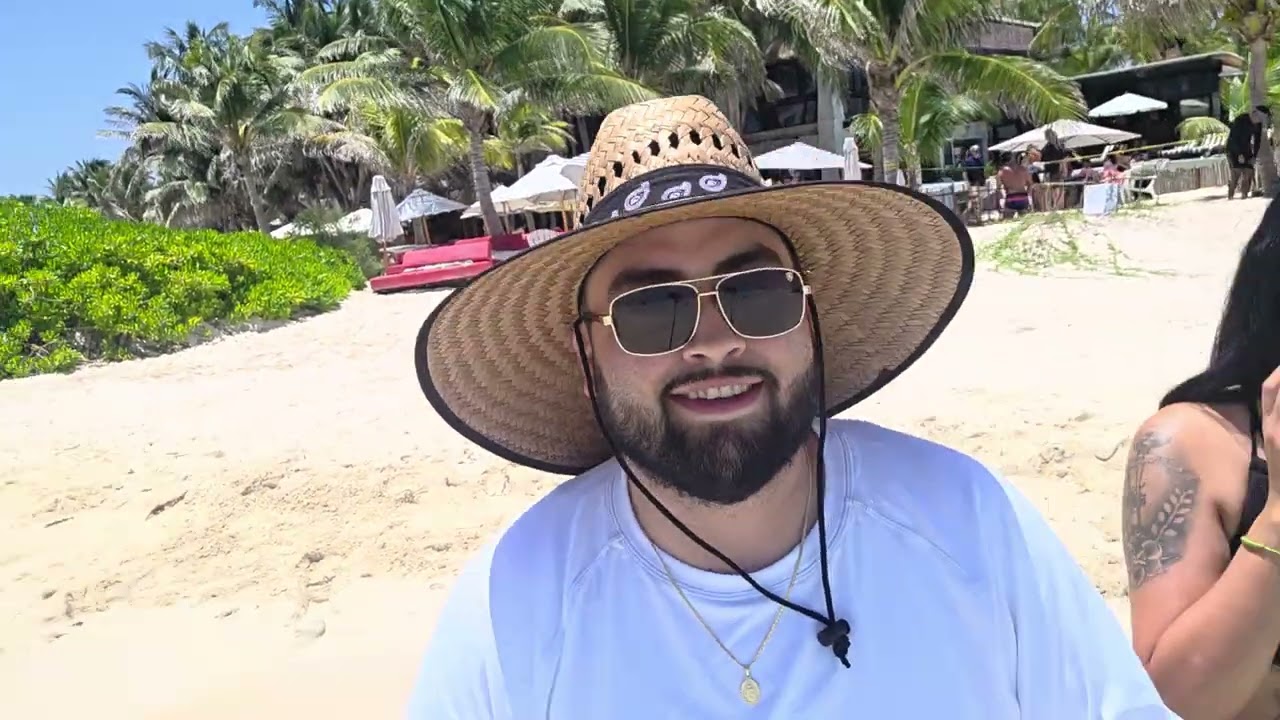 Green Demon Beach Club 