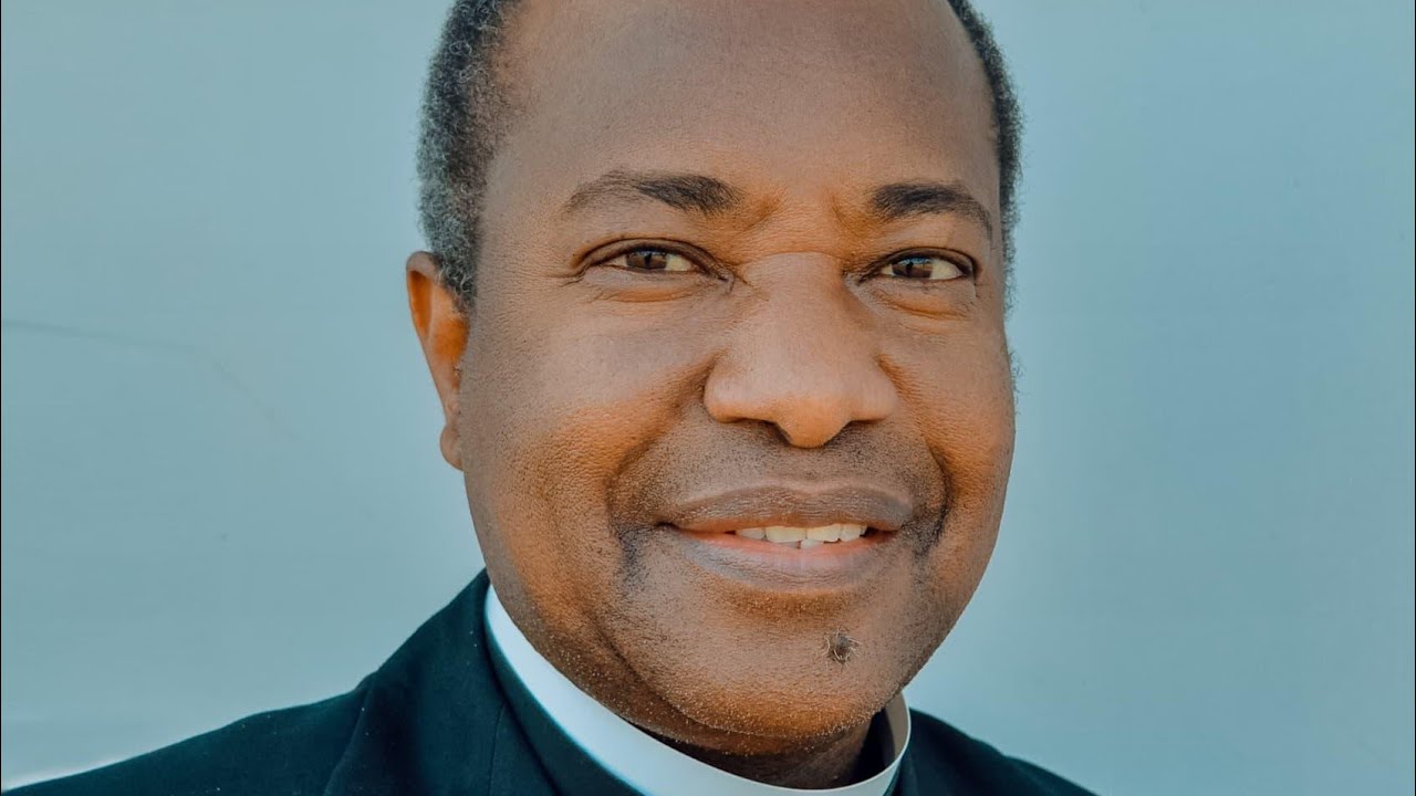 MISA YA KUAGA MWILI WA ALIYEKUWA PAROKO WA PAROKIA YA MT ISIDORI MKULIMA - JIMBO KATOLIKI SINGIDA