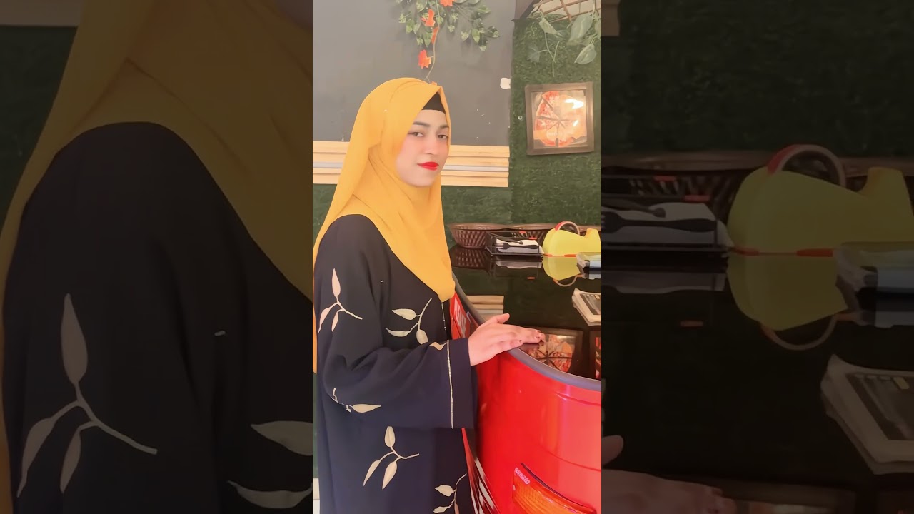 Exploring big boss with enjoying finger chips 🍟 